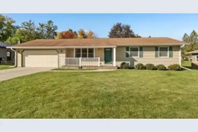 614  Madison Dr, Delavan, WI 53115 - Photo 1