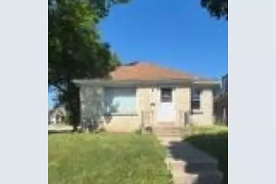 6750 W Hayes Ave, West Allis, WI 53219 - Photo 1