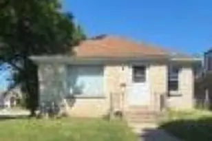 6750 W Hayes Ave, West Allis, WI 53219 - Photo 1