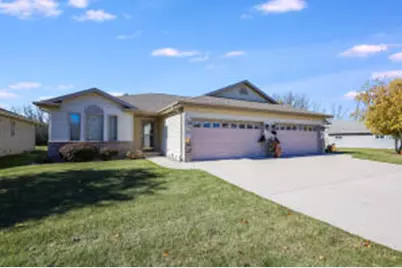 2122  Paul Rd, Manitowoc, WI 54220 - Photo 1