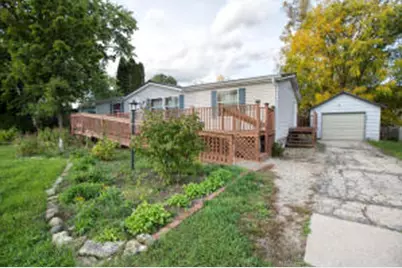 506  Center St, Clyman, WI 53016 - Photo 1