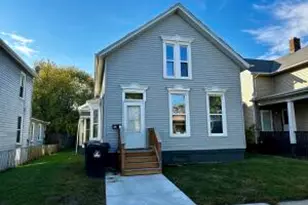 916 Grand Ave, Racine, WI 53403 - Photo 1