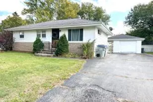 10313 W Harvest Ln, Milwaukee, WI 53225 - Photo 1