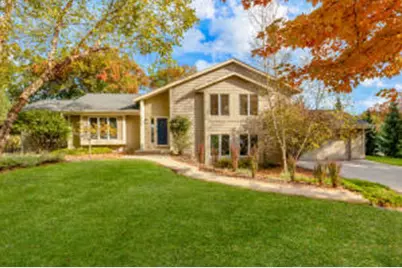 34352  Valley Rd, Delafield, WI 53066 - Photo 1