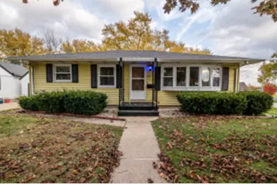 534  Cedar St, Hartford, WI 53027 - Photo 1