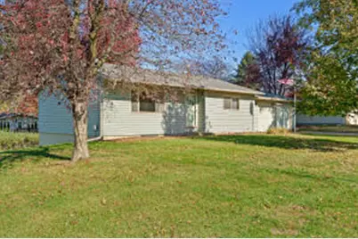 505  Flint St, Onalaska, WI 54650 - Photo 1