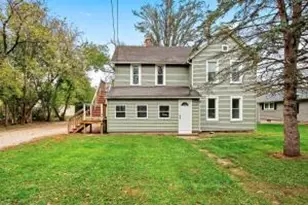 698 N 1st St, Palmyra, WI 53156 - Photo 1