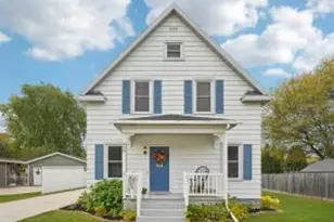 498 Ruggles St, Fond du Lac, WI 54935 - Photo 1