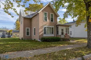 722 Caledonia St, La Crosse, WI 54603 - Photo 1