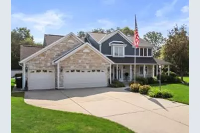 3929  Southwood Dr, Racine, WI 53403 - Photo 1