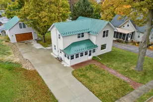 430 Tower St, Lake Mills, WI 53551 - Photo 1