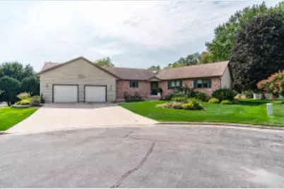 2808  Aster Pl, Onalaska, WI 54650 - Photo 1