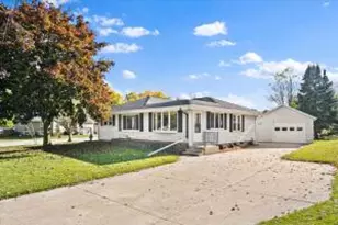 200 W Lake Dr, Random Lake, WI 53075 - Photo 1