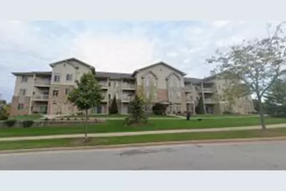 W197N16925  Stonewall Dr, Jackson, WI 53037 - Photo 1