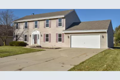 11458 W Balboa St, Franklin, WI 53132 - Photo 1