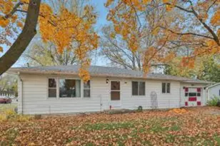 909 Mulberry St, Lake Mills, WI 53551 - Photo 1