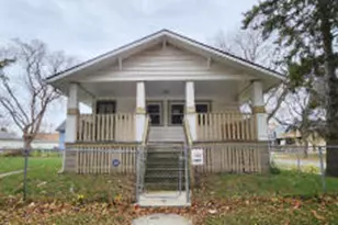 3733 W Fairmount Ave, Milwaukee, WI 53209 - Photo 1