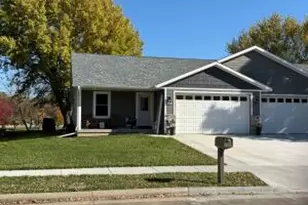 607 2nd Ave, Holmen, WI 54636 - Photo 1