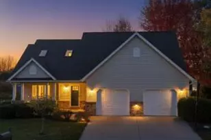 1113 Pine St, Onalaska, WI 54650 - Photo 1