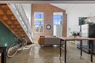 3059 N Weil St, Milwaukee, WI 53212 - Photo 1