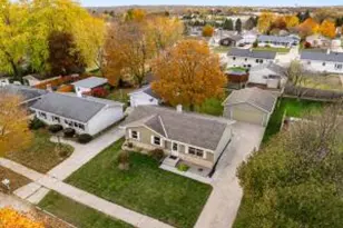 628 Victoria St, West Bend, WI 53090 - Photo 1