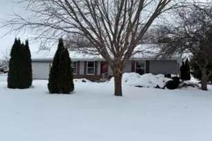 2133 Ontario Dr, Janesville, WI 53545 - Photo 1
