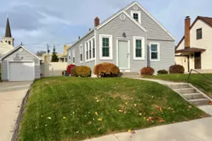 304 St Rose Ave, Fredonia, WI 53021 - Photo 1