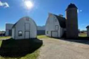 N15W24887 Bluemound Rd, Pewaukee, WI 53072 - Photo 1