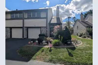 607  Tamarack Dr, West Bend, WI 53095 - Photo 1