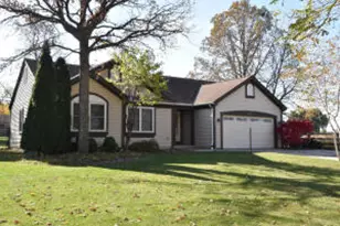 351 E Quail Run, Oak Creek, WI 53154 - Photo 1