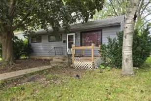 8034 W Grantosa Dr, Milwaukee, WI 53218 - Photo 1