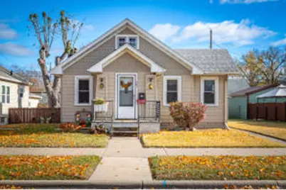 721  19th St, La Crosse, WI 54601 - Photo 1