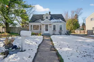 2514 James Blvd, Racine, WI 53403 - Photo 1