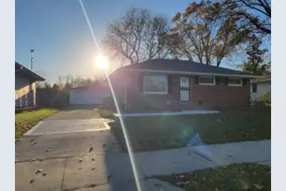 6295 N Joyce Ave, Milwaukee, WI 53225 - Photo 1