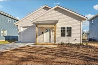 421  Oakland Ave, Waukesha, WI 53186 - Photo 1