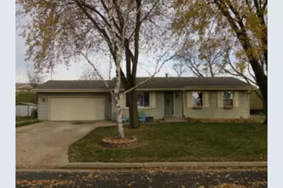 1509  Hillside Ln, Watertown, WI 53098 - Photo 1