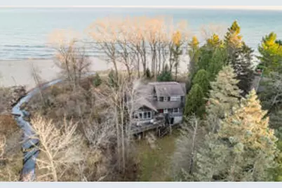 N645  Marine Dr, Sheboygan, WI 53013 - Photo 1