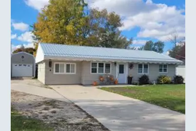 1705  Mason St, New Holstein, WI 53061 - Photo 1