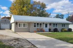 1705 Mason St, New Holstein, WI 53061 - Photo 1