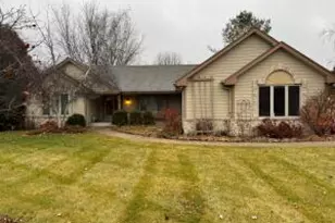 9148 Sunnyridge Ln, Cedarburg, WI 53012 - Photo 1