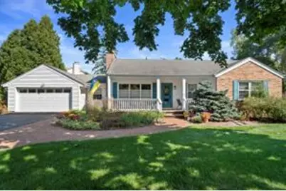 9040 N Lake Dr, Bayside, WI 53217 - Photo 1