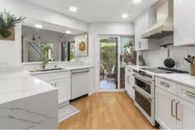 963  Duck Pond Rd, Fontana, WI 53125 - Photo 1