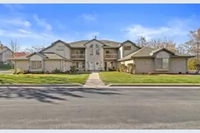 9322 W Loomis Rd, Franklin, WI 53132 - Photo 1