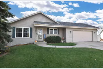 1087  Cleveland Ave, Hartford, WI 53027 - Photo 1