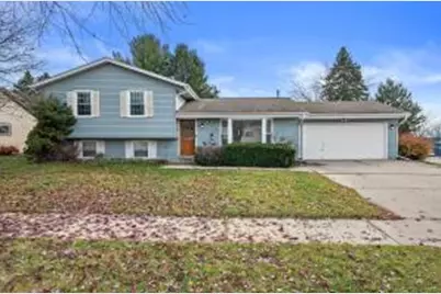 2127  Bonnie Ln, Waukesha, WI 53188 - Photo 1