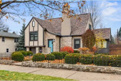 2707  Main St, La Crosse, WI 54601 - Photo 1