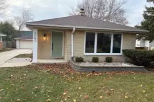 4067 N 98th St, Wauwatosa, WI 53222 - Photo 1