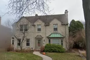 4412 N Wildwood Ave, Shorewood, WI 53211 - Photo 1