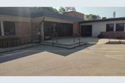 190  Gardner Ave #4, Burlington, WI 53105 - Photo 1