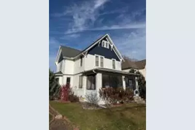 1615  Madison St, La Crosse, WI 54601 - Photo 1